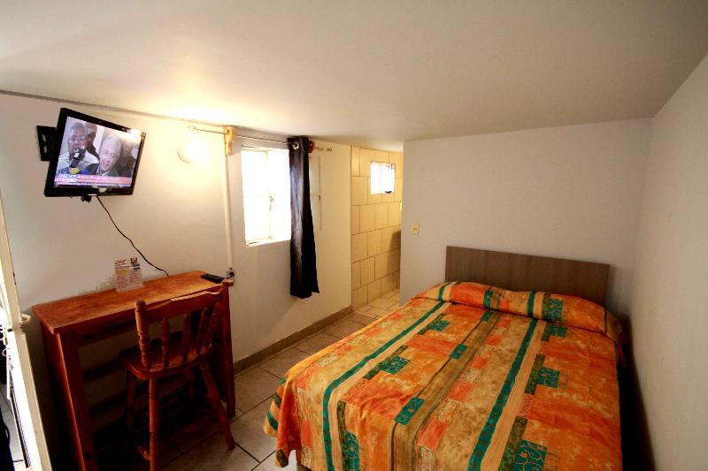 Hotel Del Refugio غوادالاجارا المظهر الخارجي الصورة