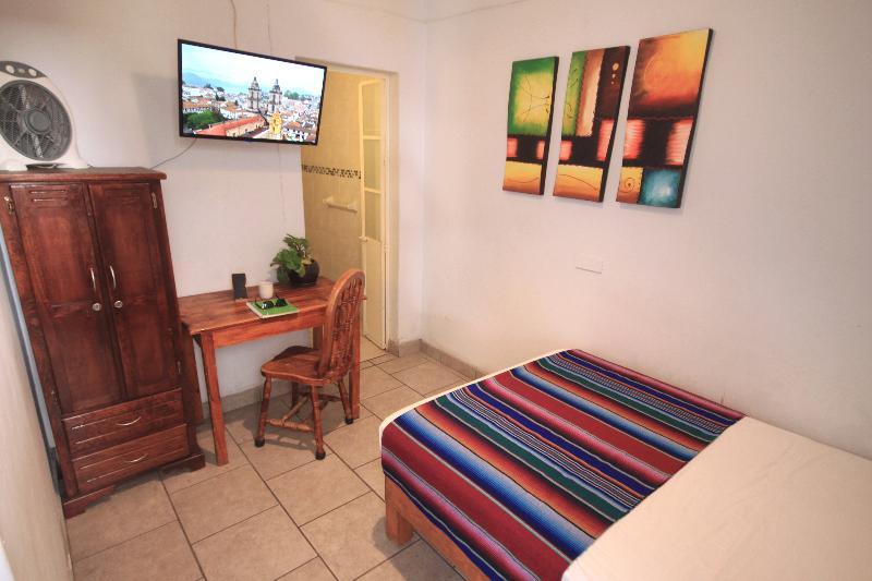 Hotel Del Refugio غوادالاجارا المظهر الخارجي الصورة